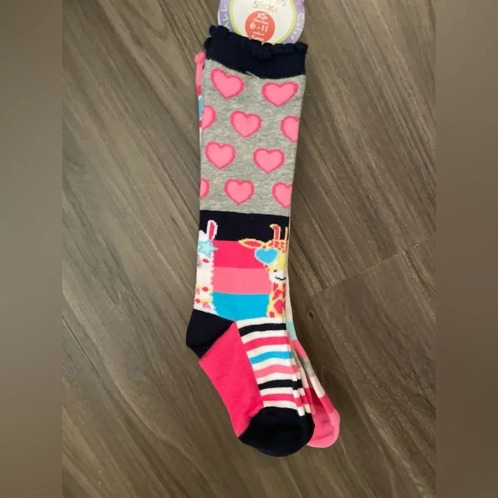 Jefferies Socks Pink Heart and Stripe Kids Socks size XS Shoe Size 6-11 NWT